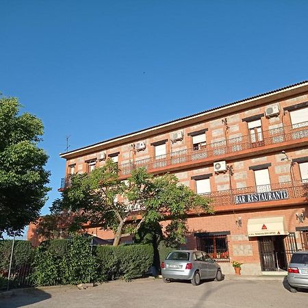 Hostal Gran Capitán Bargas Exterior foto