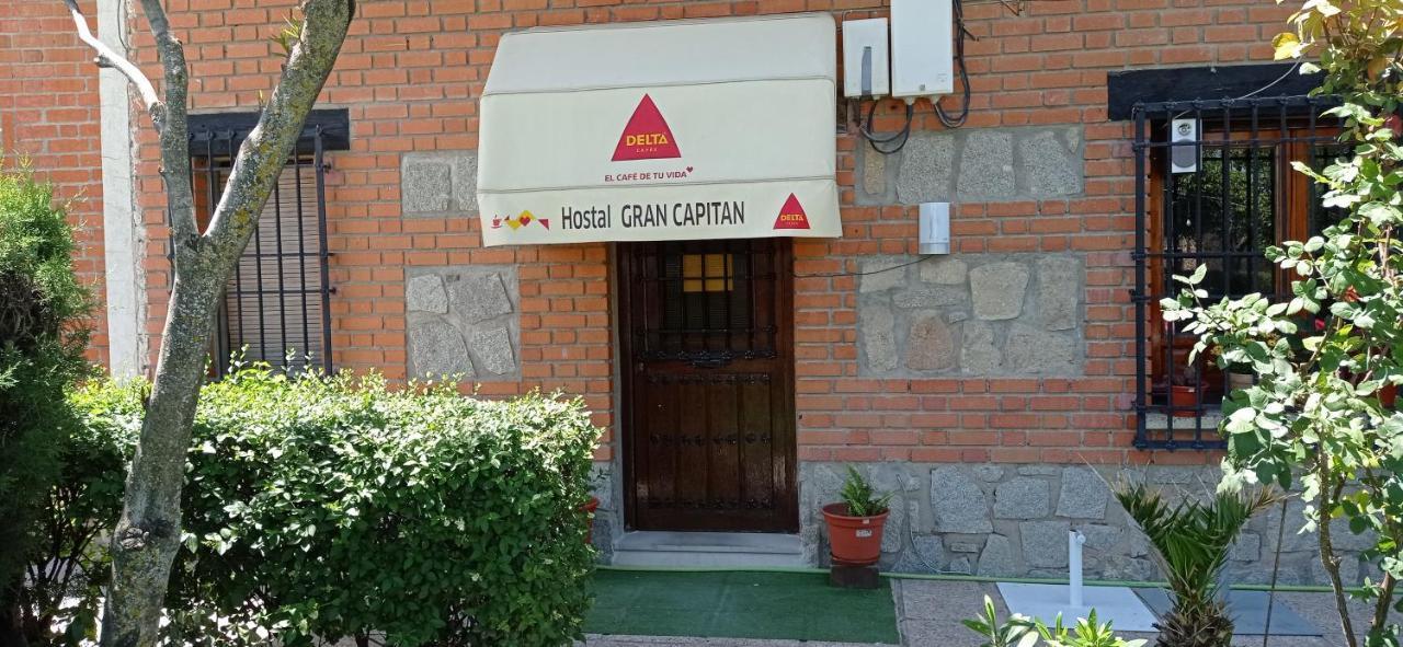Hostal Gran Capitán Bargas Exterior foto